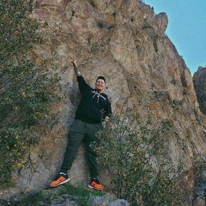 Meet your Posher, Cesar